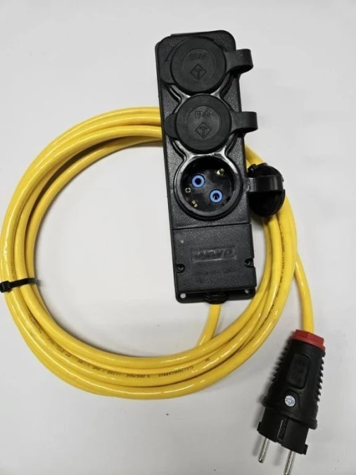 EXTREME Przedłużacz 3×1,5 PUR H07BQ‑F 5m 3‑fach 1316605